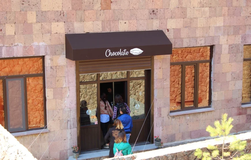 3 days tour package-Yerevan-Gourmet dourmet chocolate factory-Lastiver-Dilijan