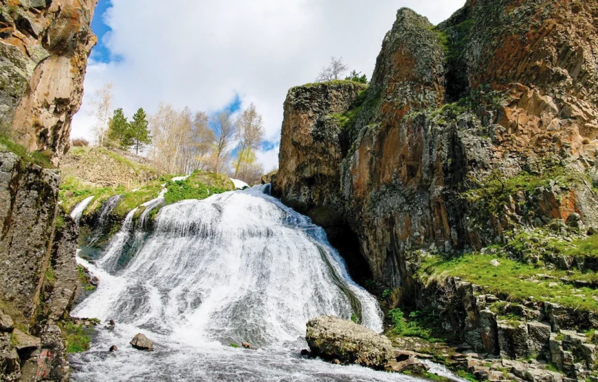 Khor Virap, Noravank, Jermuk, Areni tour