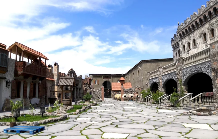 3 days tour package-Yerevan-Gourmet dourmet chocolate factory-Lastiver-Dilijan