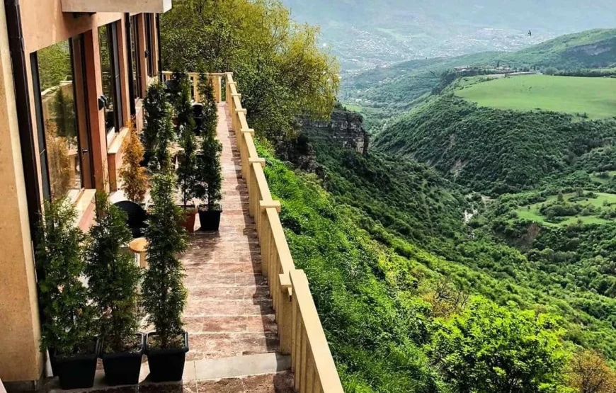 3 days tour package-Yerevan-Gourmet dourmet chocolate factory-Lastiver-Dilijan
