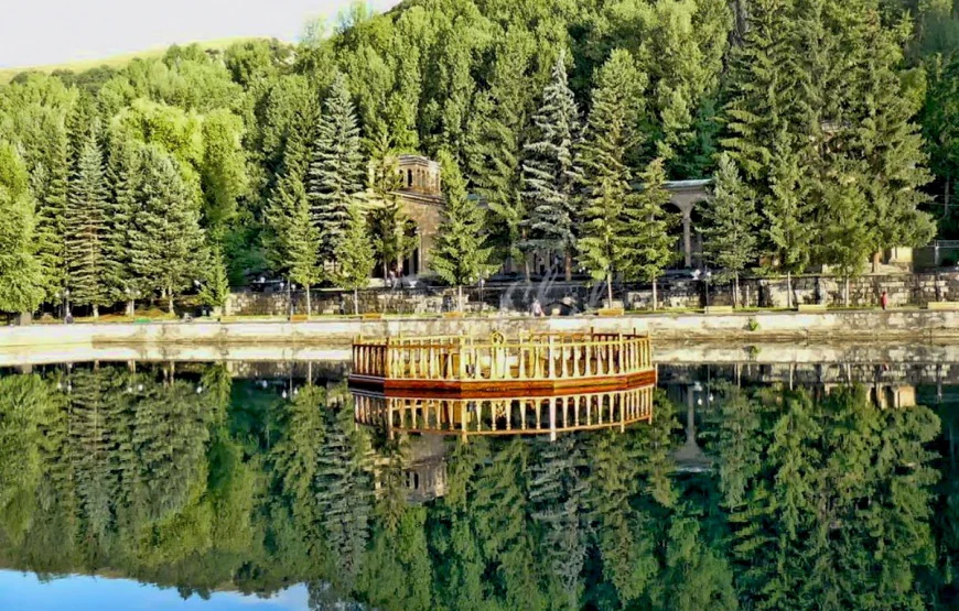 3 days tour package-Yerevan,Jermuk,Ejmiadzin tour