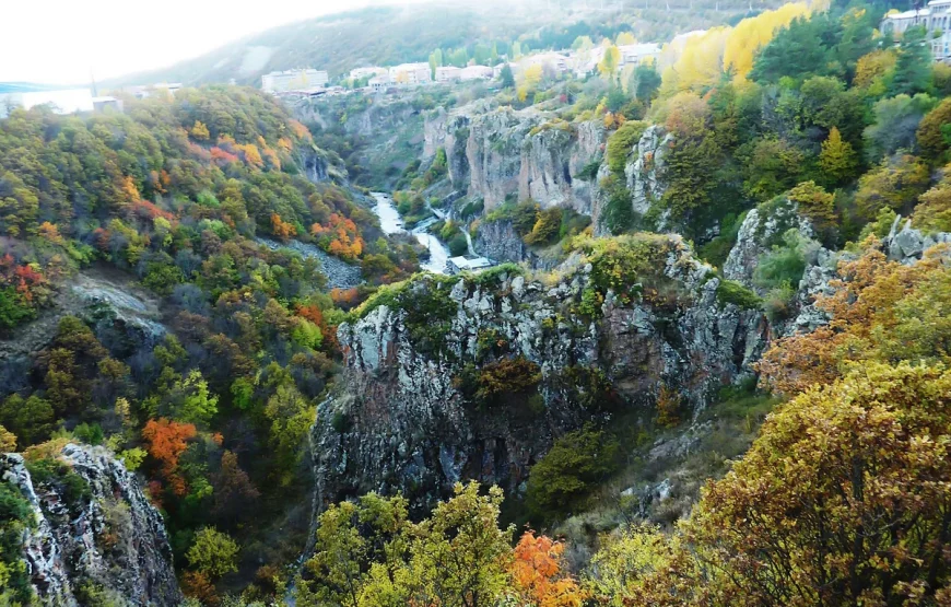 3 days tour package-Yerevan,Jermuk,Ejmiadzin tour