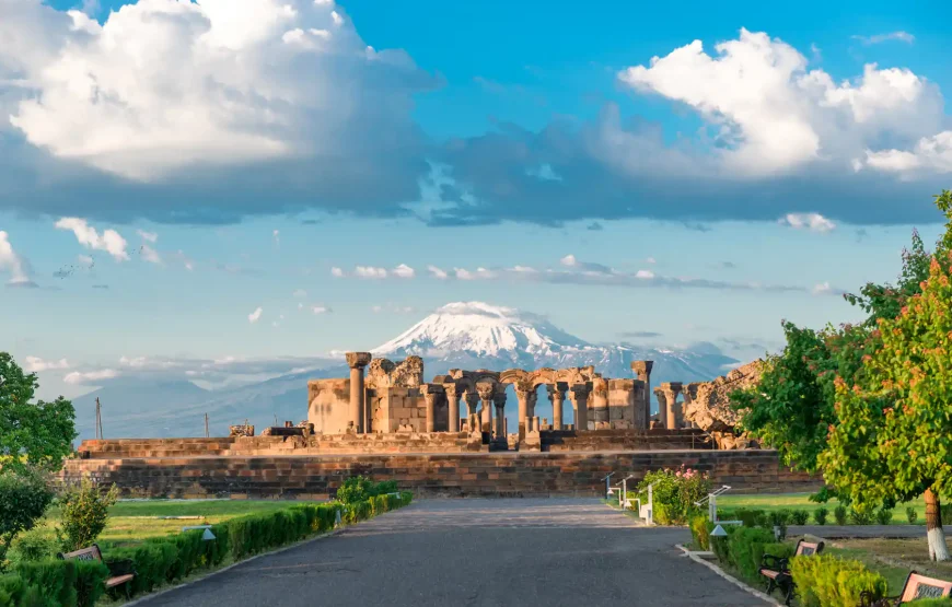 3 days tour package-Yerevan,Jermuk,Ejmiadzin tour